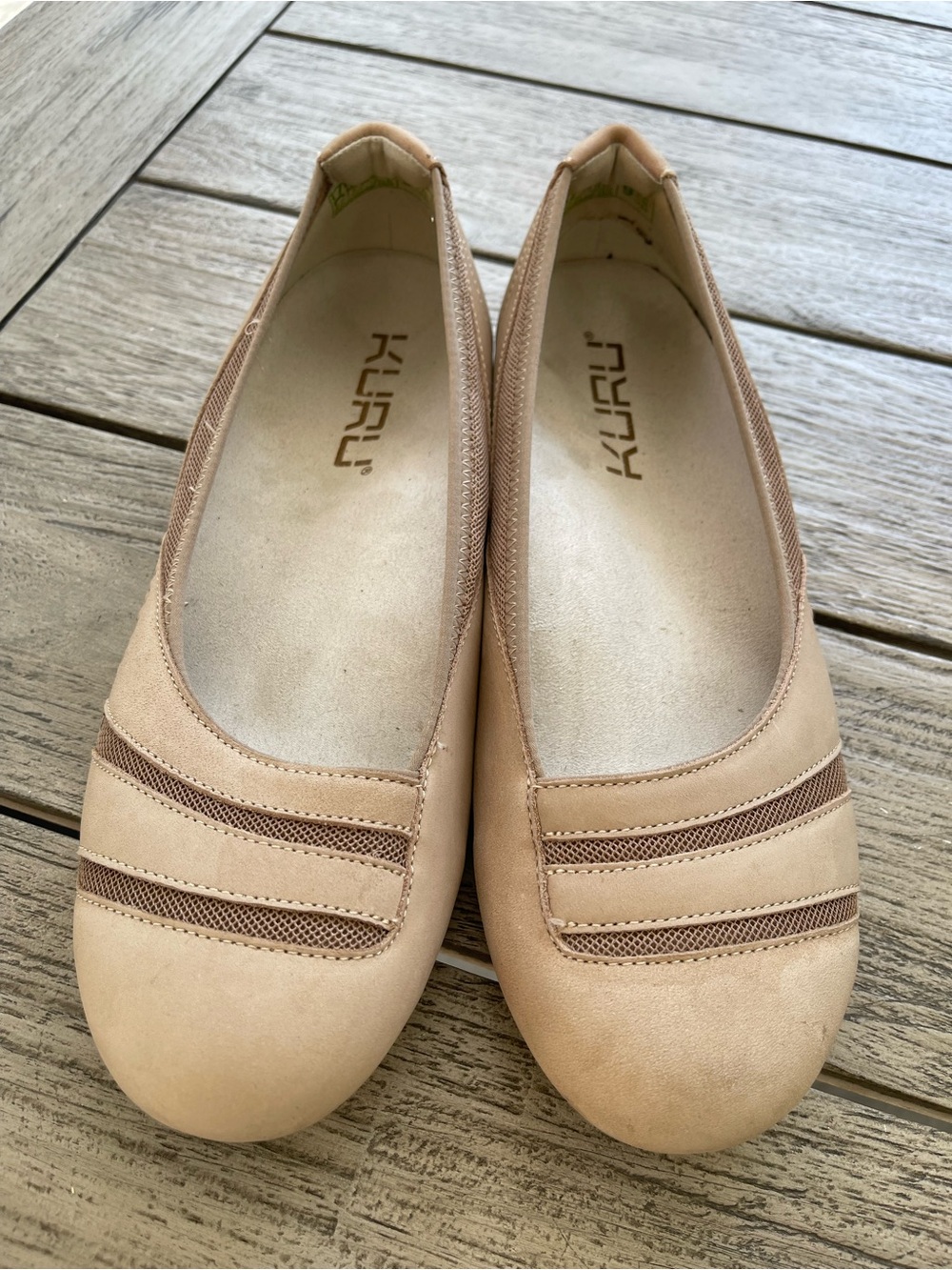 KURU Vienna Women’s Comfort Beige Ballet Flats Size 9
